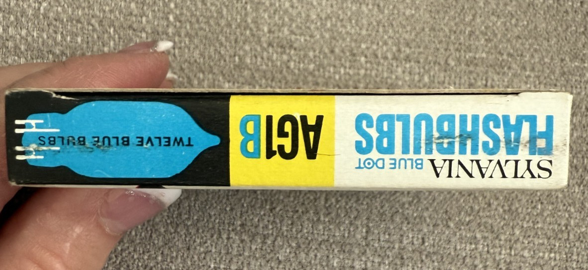 Sylvania Vintage Blue Dot Flashbulbs AG1B – 2 Boxes 24 Blue Bulbs 210 C NOS