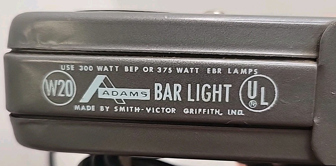 Vtg Adam’s Bar Light 2-Lamp Movie Light Works Photography Movie Making USA W20