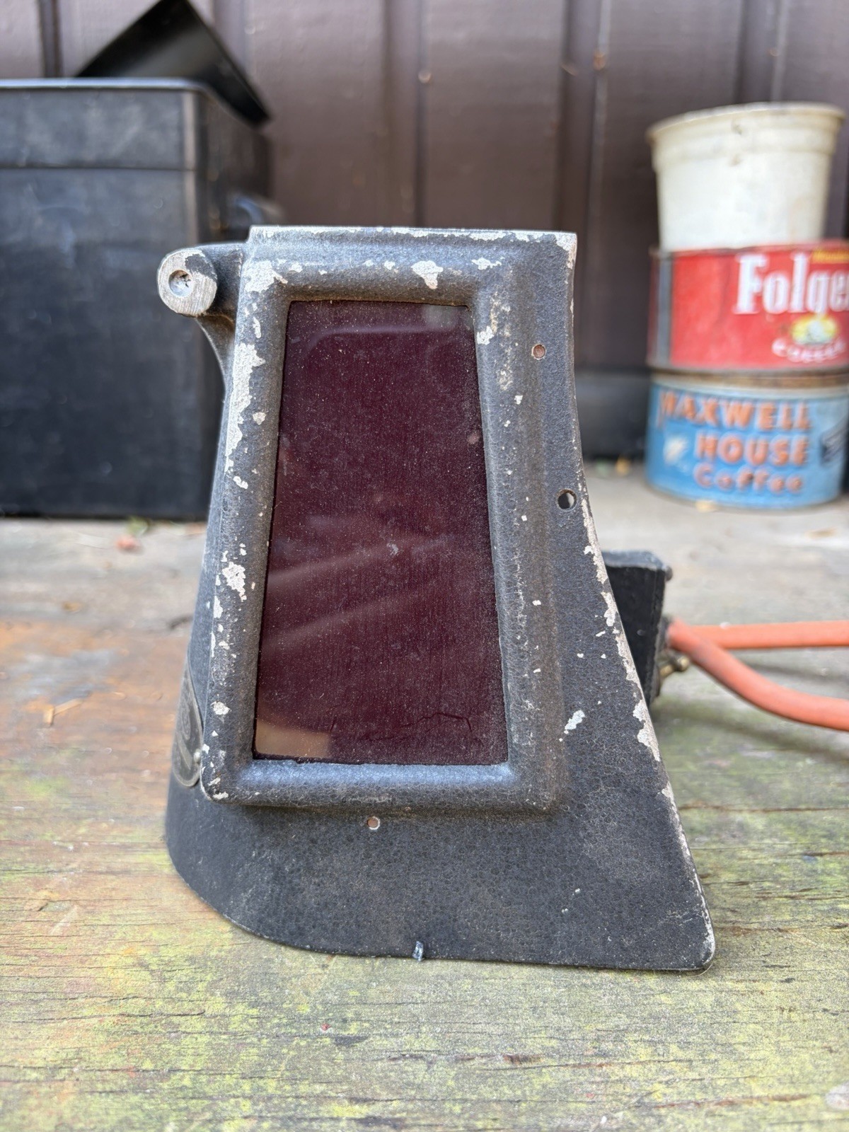 The GoldE Framing Light Shield Chicago Type H Camera Film Projector Slide