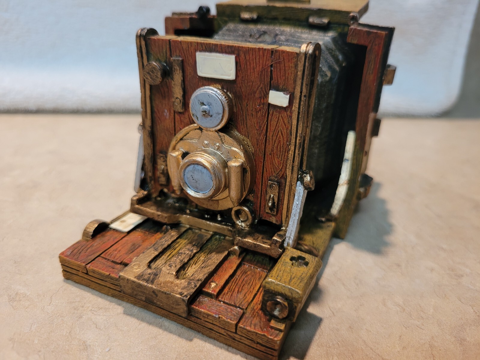 Darice Antique Style Camera Photo Or Card Holder – Early 19th Century Camera