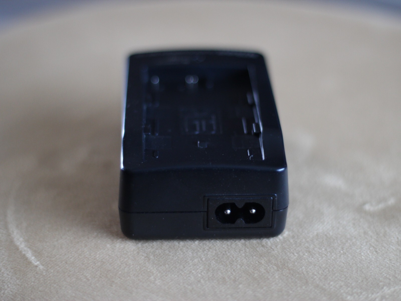 OEM Nikon 8.4V Quick Charger MH-18a Battery Charger – TESTED