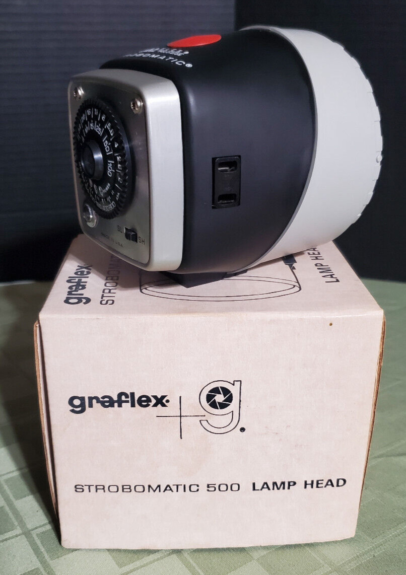 Graflex Strobomatic 500 Lamp Head – Vintage – cat. # 2241 with original box