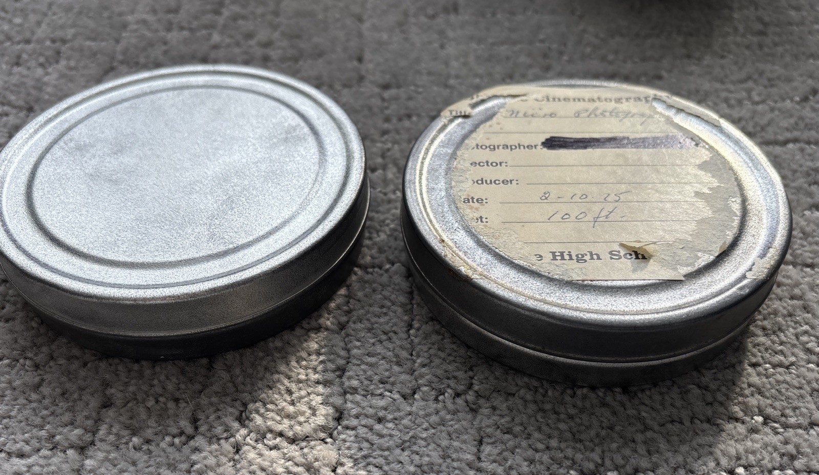 Lot Of 6 Empty 16mm camera Film Reel 100′ Take Up spool Cine R-90 & 2 Cases