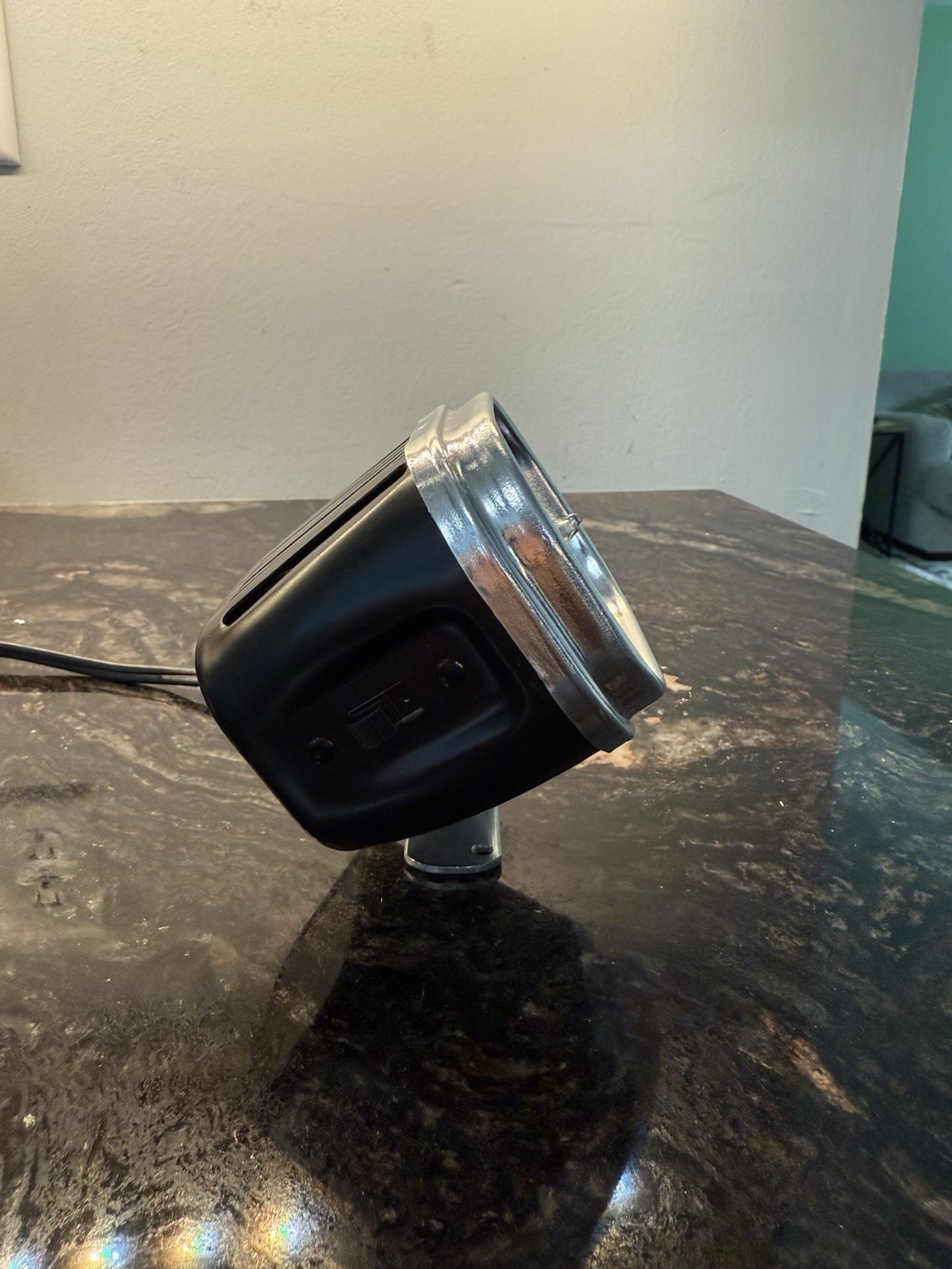 Vintage Acme-lite Model 709 Quartz Movie Lite Tested Works