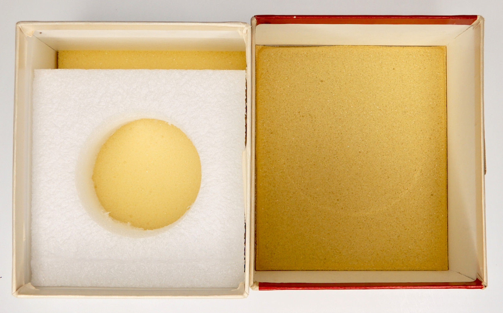 Leica Box for 19mm f2.8 Elmarit-R #3040462