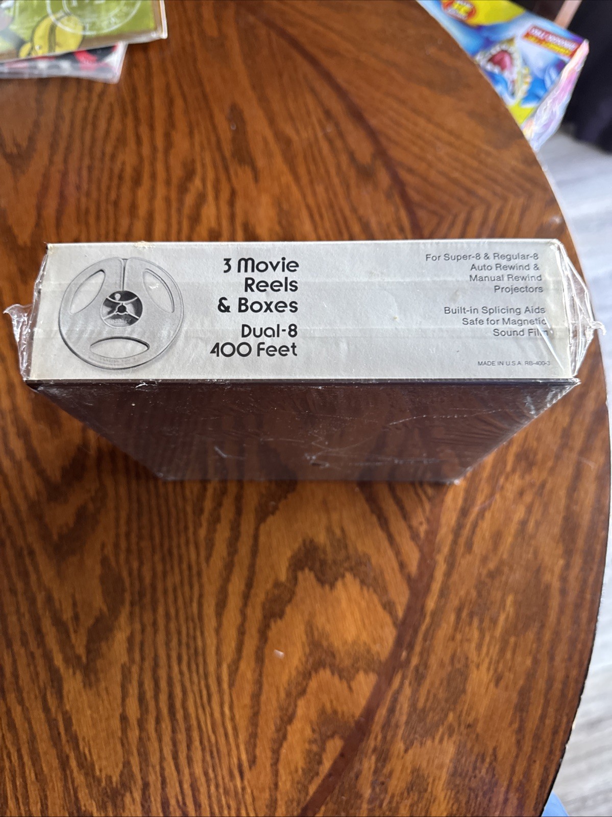 Yanhee Dual-8 Movie Reel set 3 400 Foot Capacity Reels/Storage Boxes