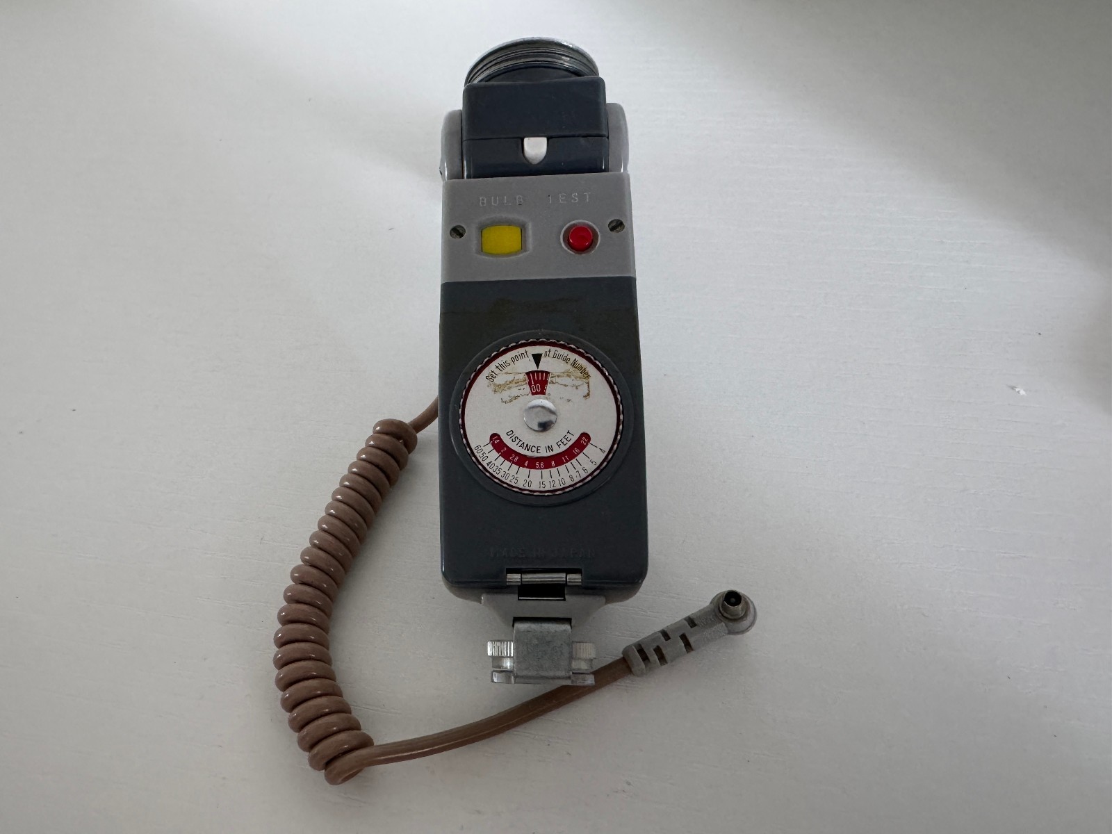 Vintage Honeywell Tilt-A-Mite Collapsible Flash Unit Untested
