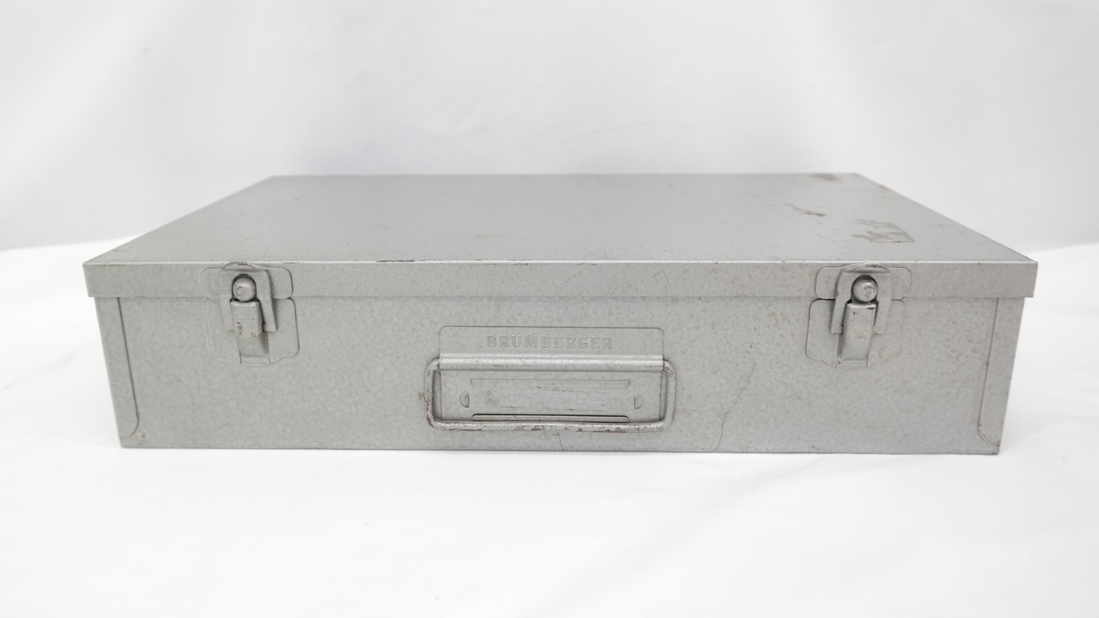 Vintage Brumberger Metal 35mm Photo Slides Storage Case 13″ x 7.5″ TF