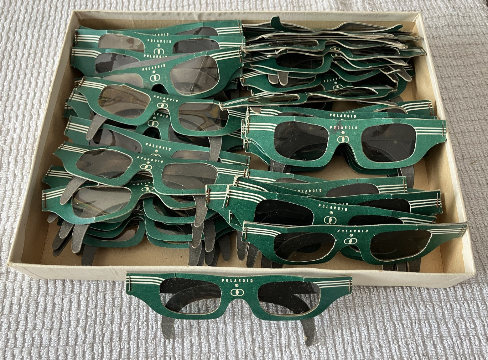 60 Vintage Polaroid polarized 3-D viewing glasses model 721-E used