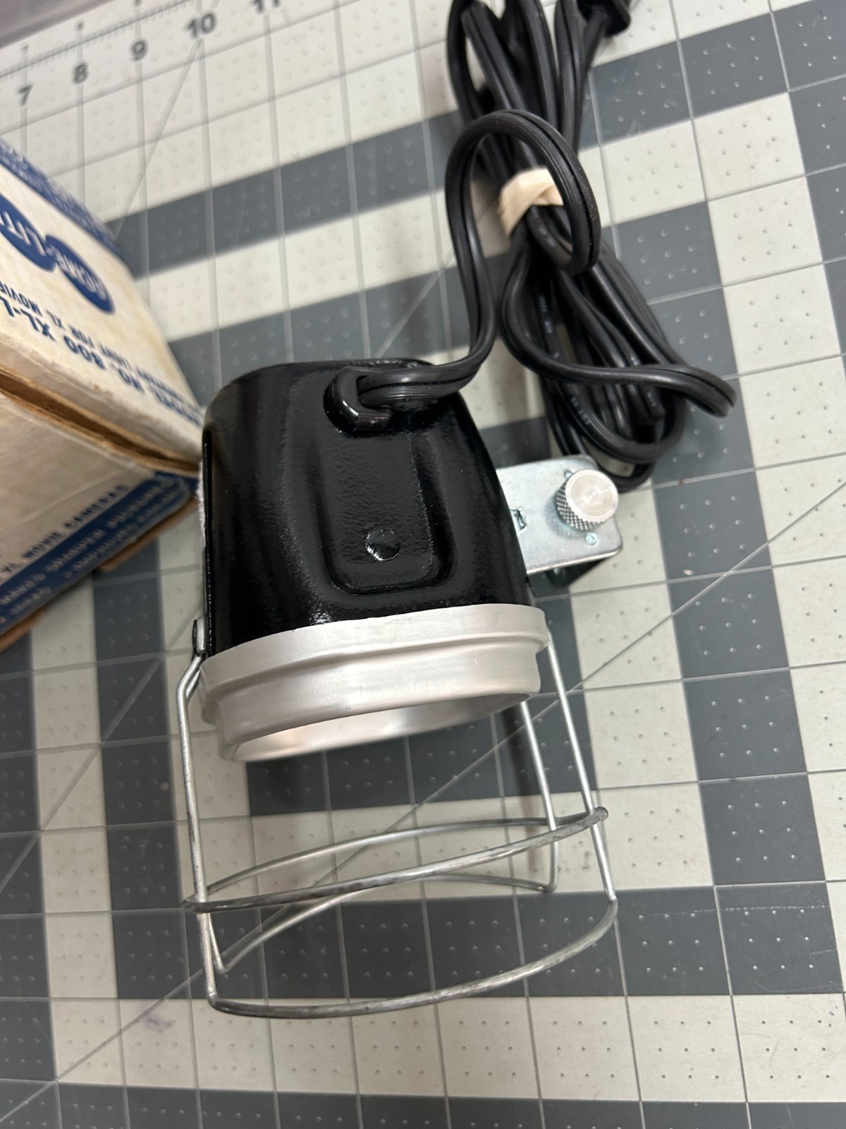 EUC Vintage Acme Movie Video Camera Supplement Light 800 XL-Lite Plug in