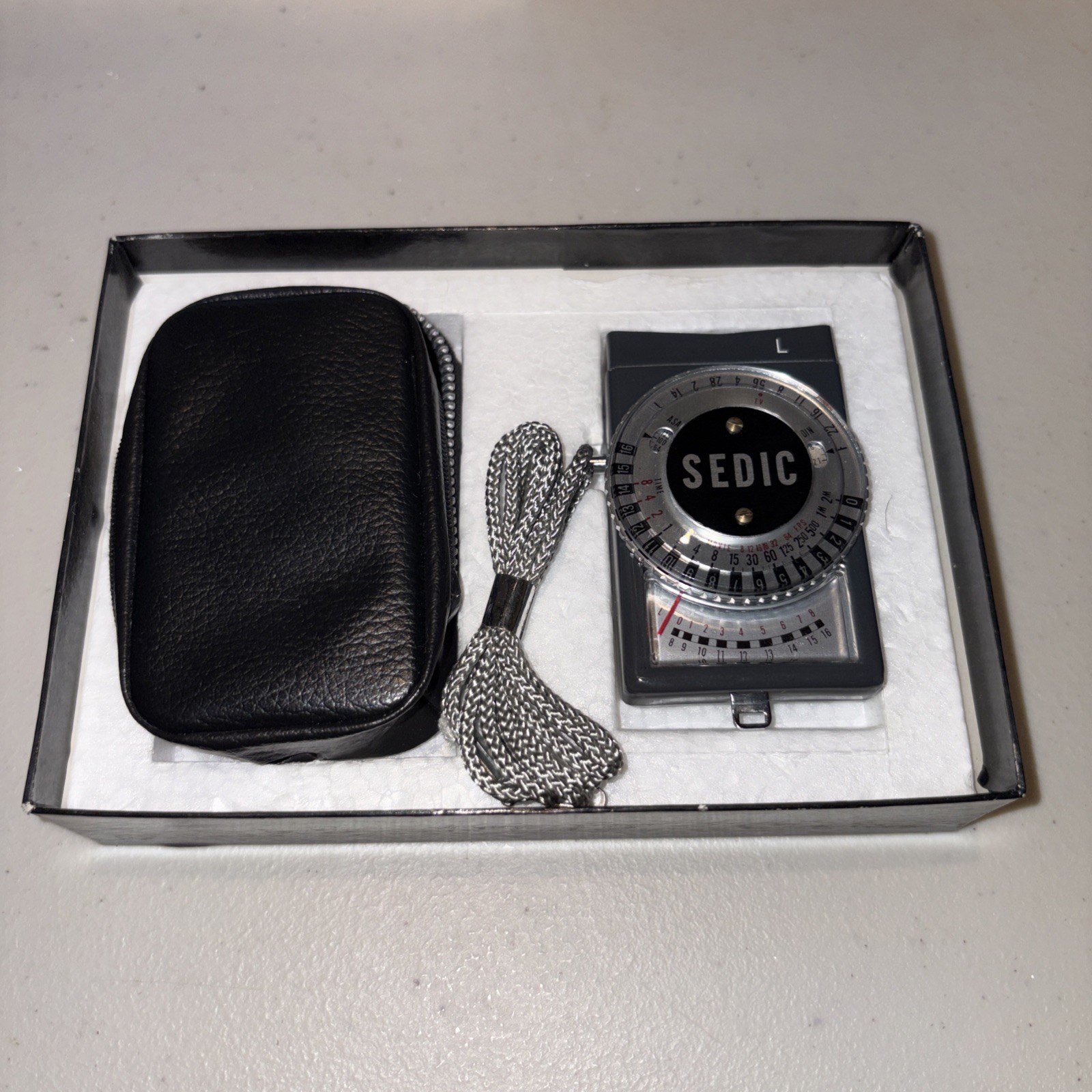 Collectible SEDIC Model No 801 Exposure Meter, Made in Japan, Sapphire Movement