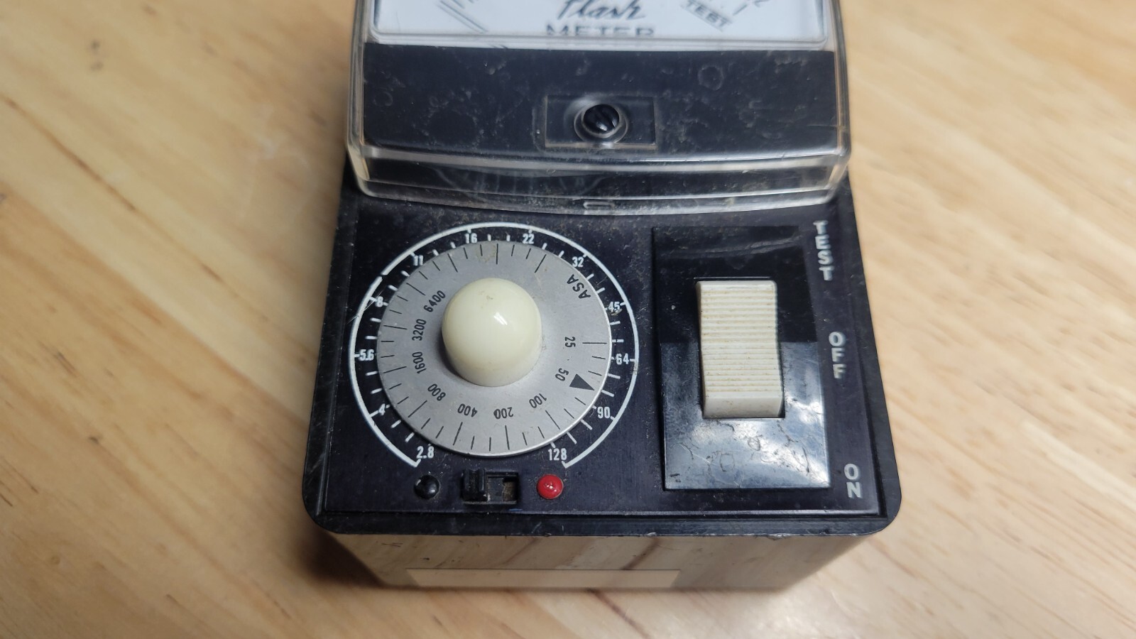Wein WP1000 Flash Meter Excellent Condition Vintage Photo Accessory with case