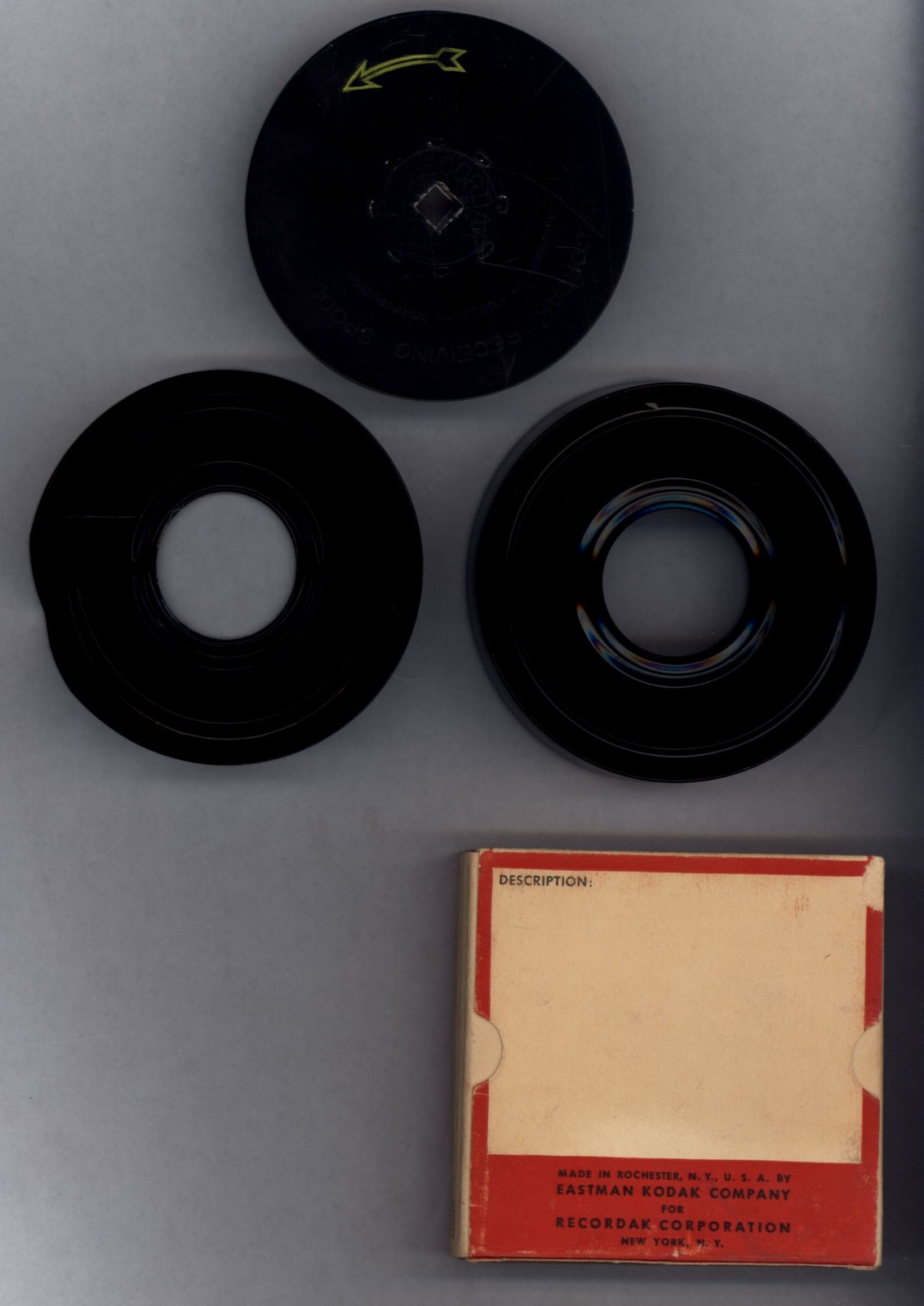 16mm RECORDAK RECEIVING SPOOL for 100′ film made by Eastman Kodak in box 3 piece