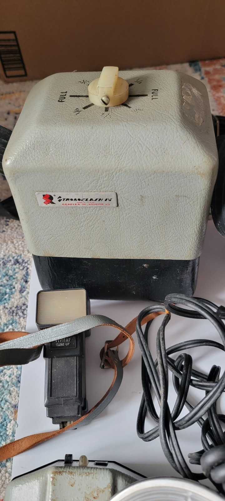 Assortment Lot of Vintage Camera Accessories Polaroid Kodak Flash Autostrobe