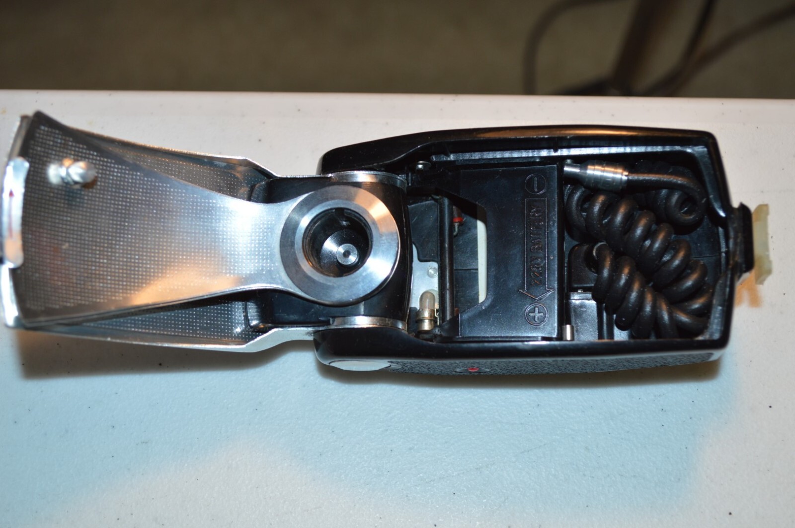 Vintage Waltz Flash Master Collapsible Bulb Flash Unit w/Bulb