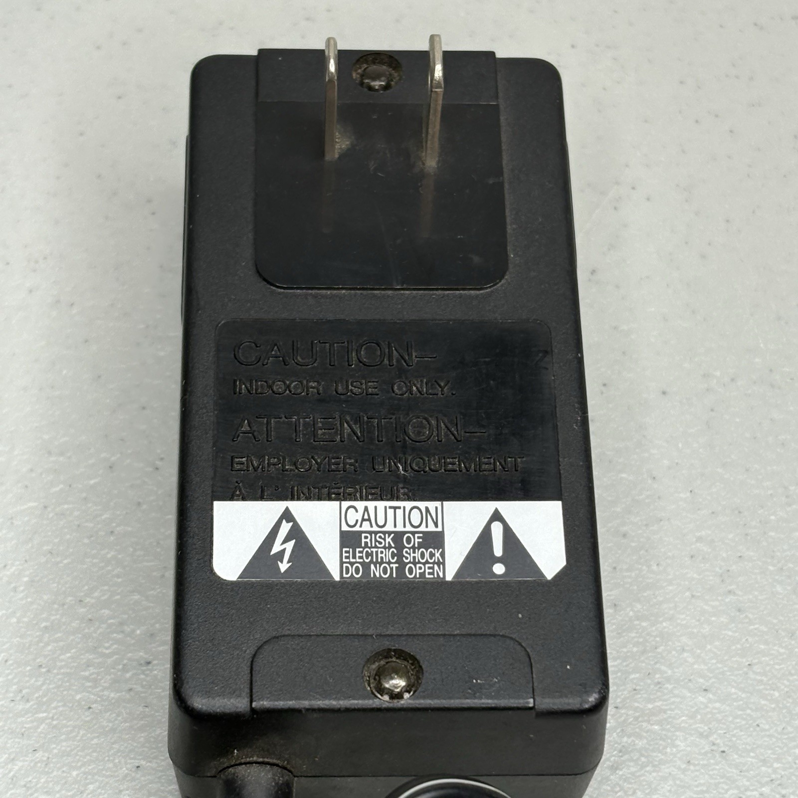 Apple AC Power Adapter M4138 (AC-DS7) for QuickTake 200 Digital Camera OEM