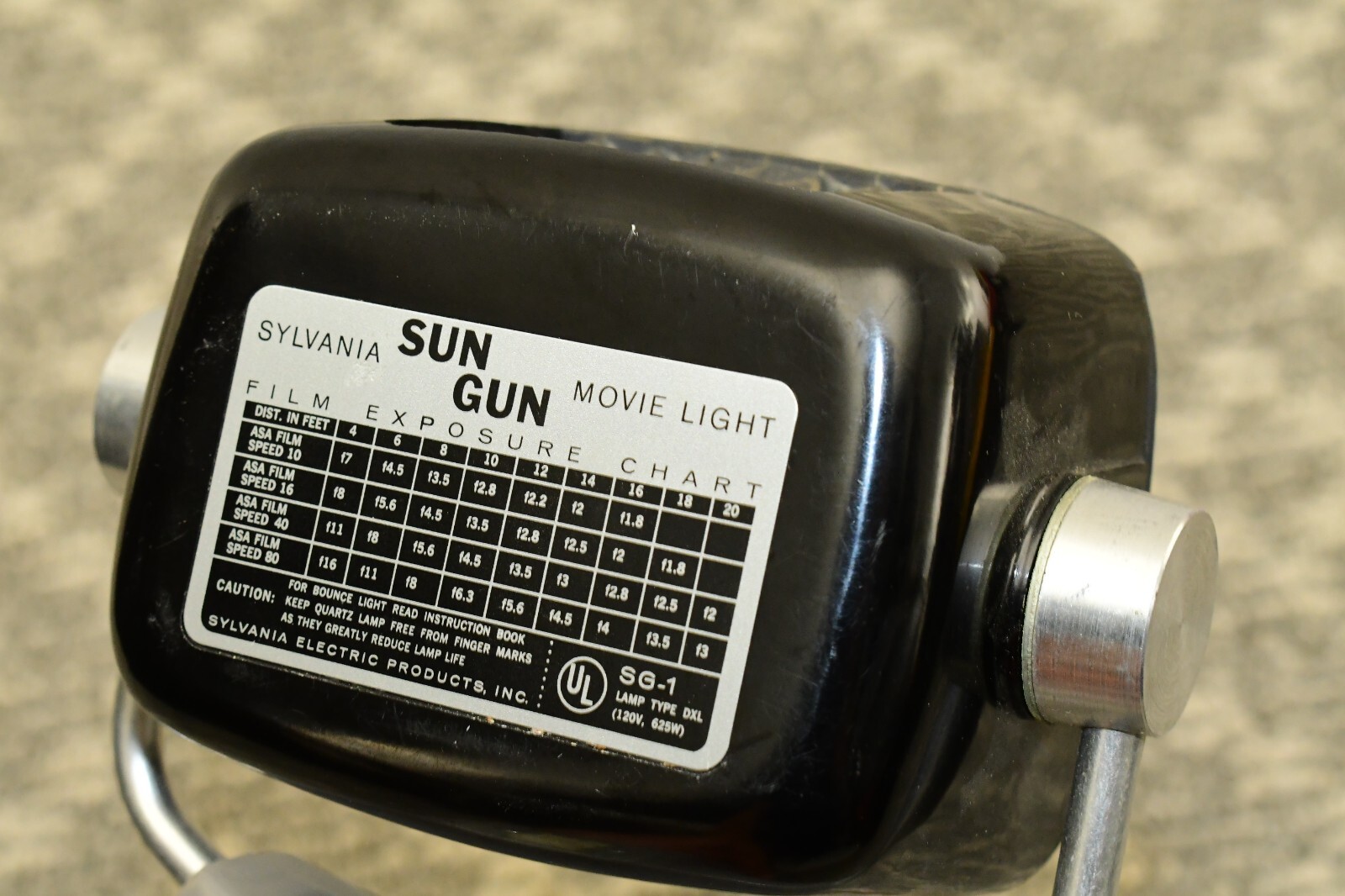 Vintage Sun Gun Movie Light Sylvania Model SG-1, Handheld- FAST SHIPPING