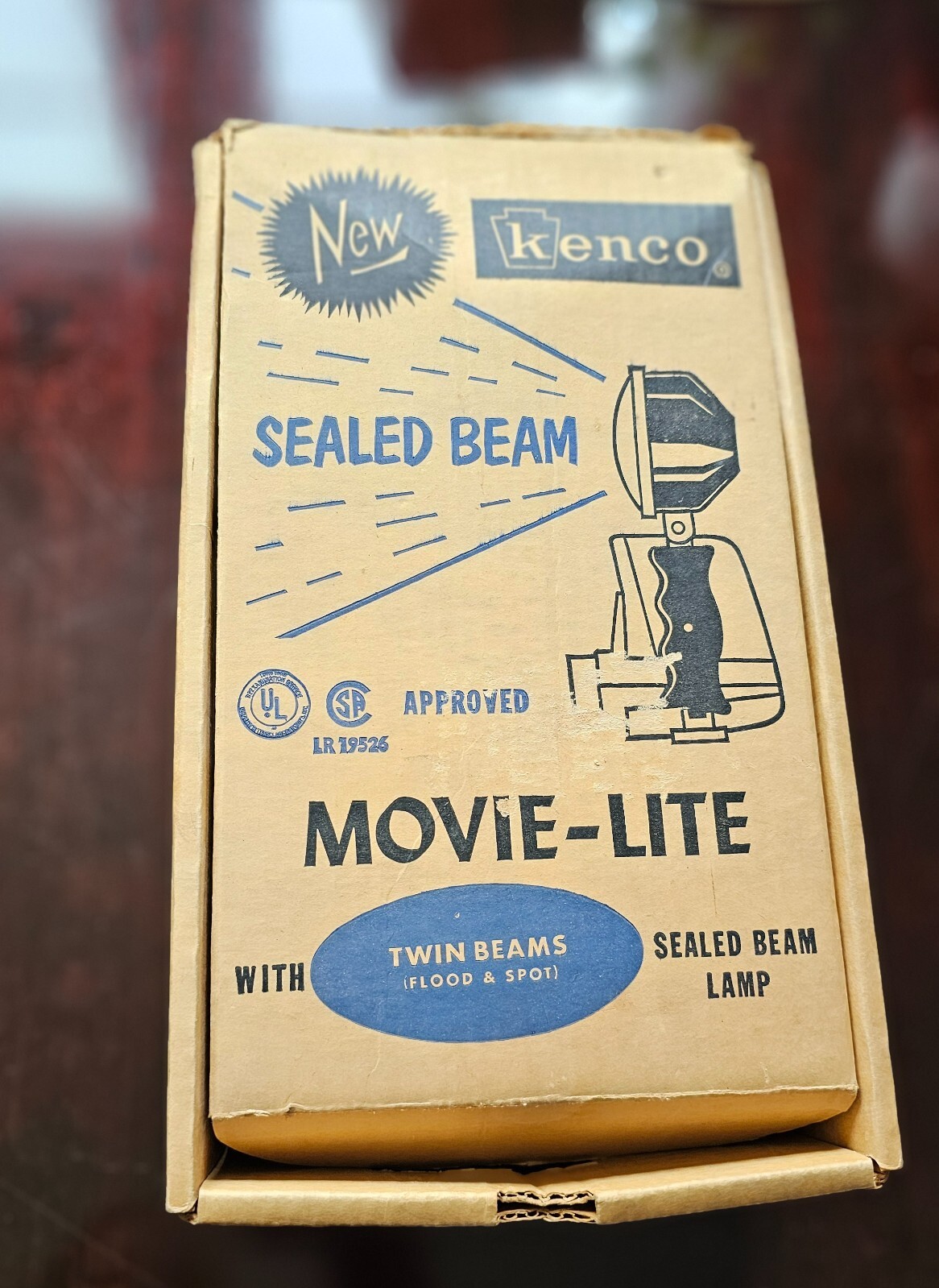 Kenco Vintage Movie Light with Twin Beams (Flood & Spot)