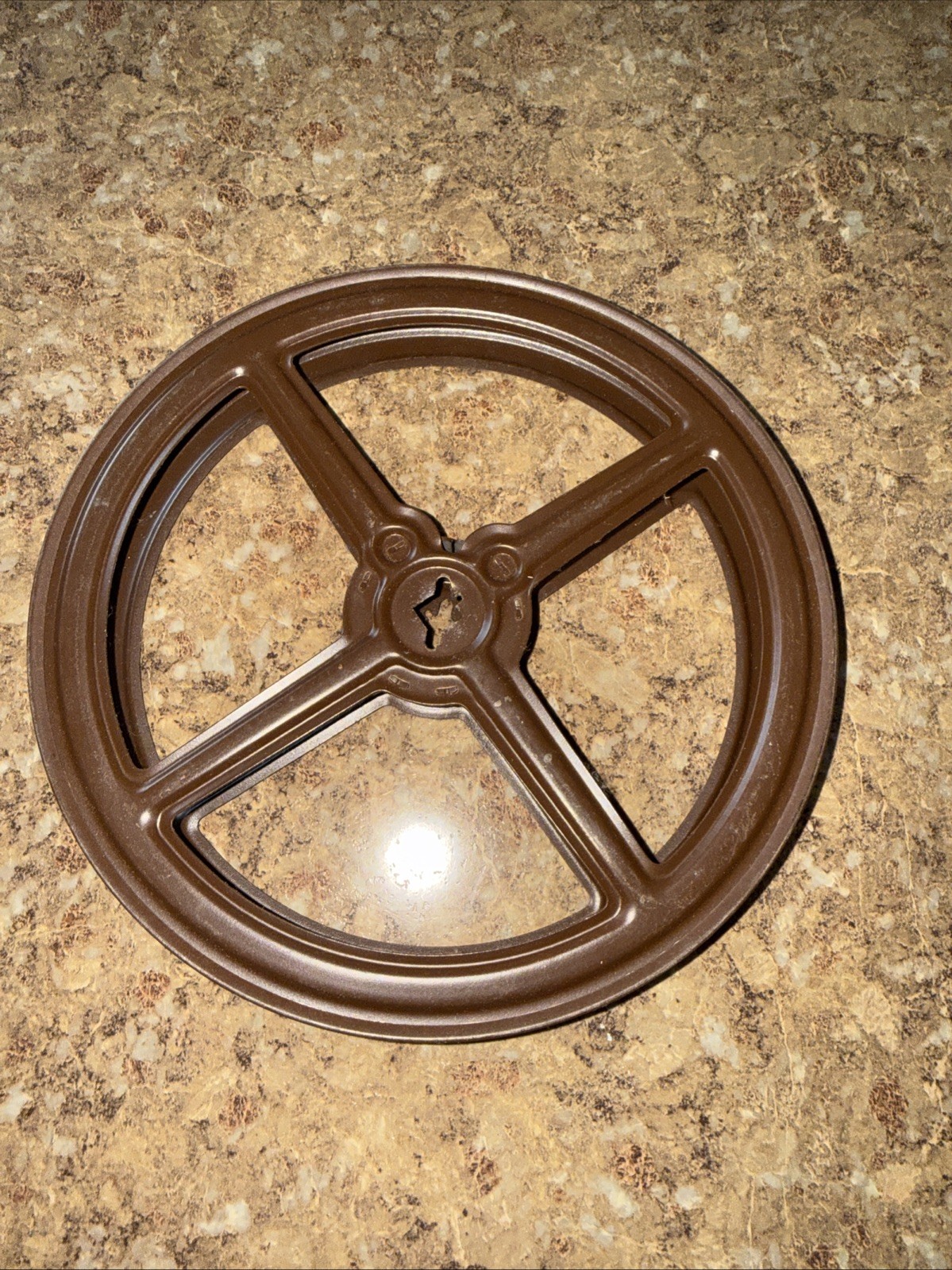 16 mm VINTAGE Motion Picture Film Projector Reel Empty 7″ Brown