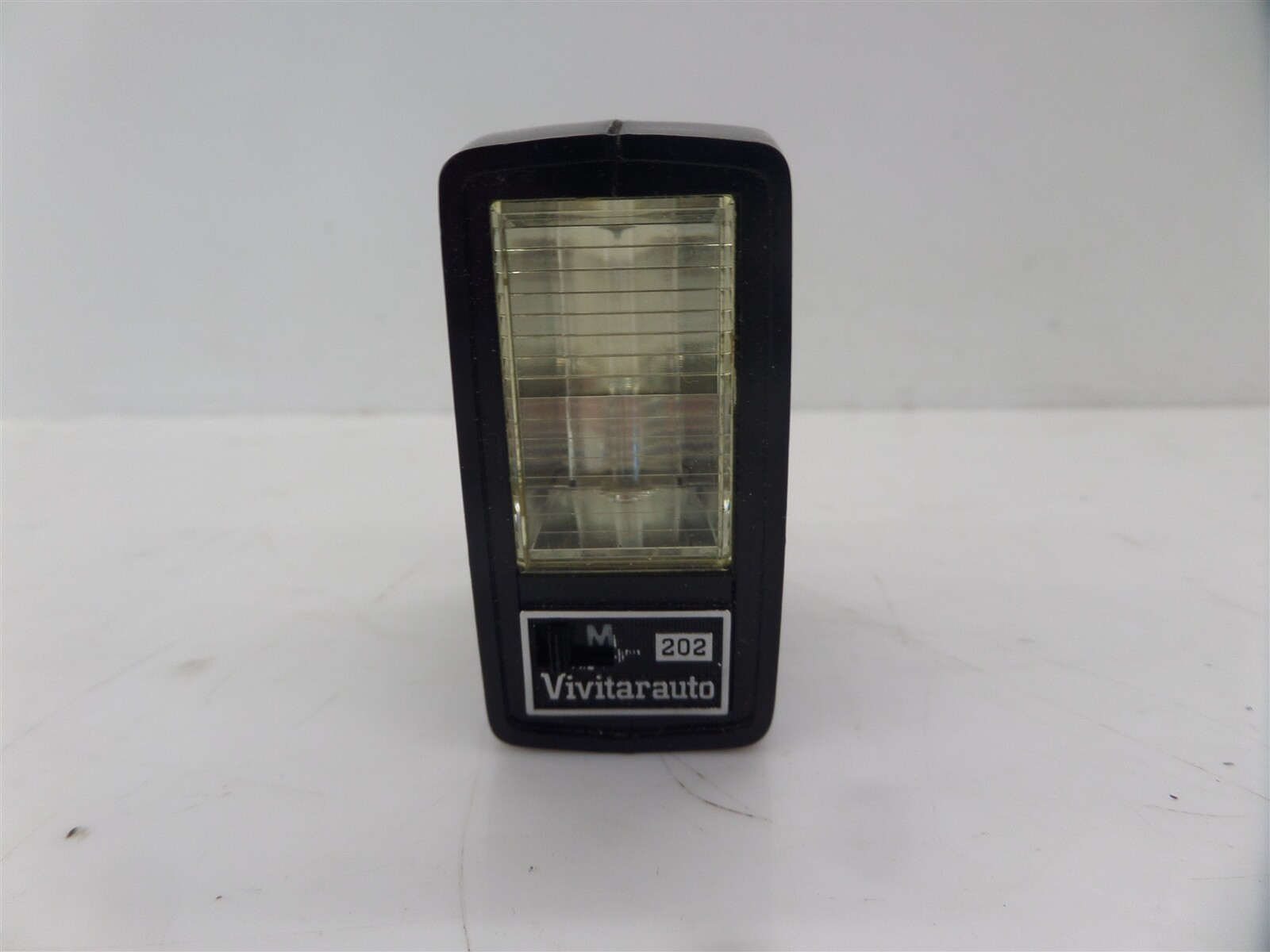 Vintage Vivitar Auto 202 Flash For Film Cameras