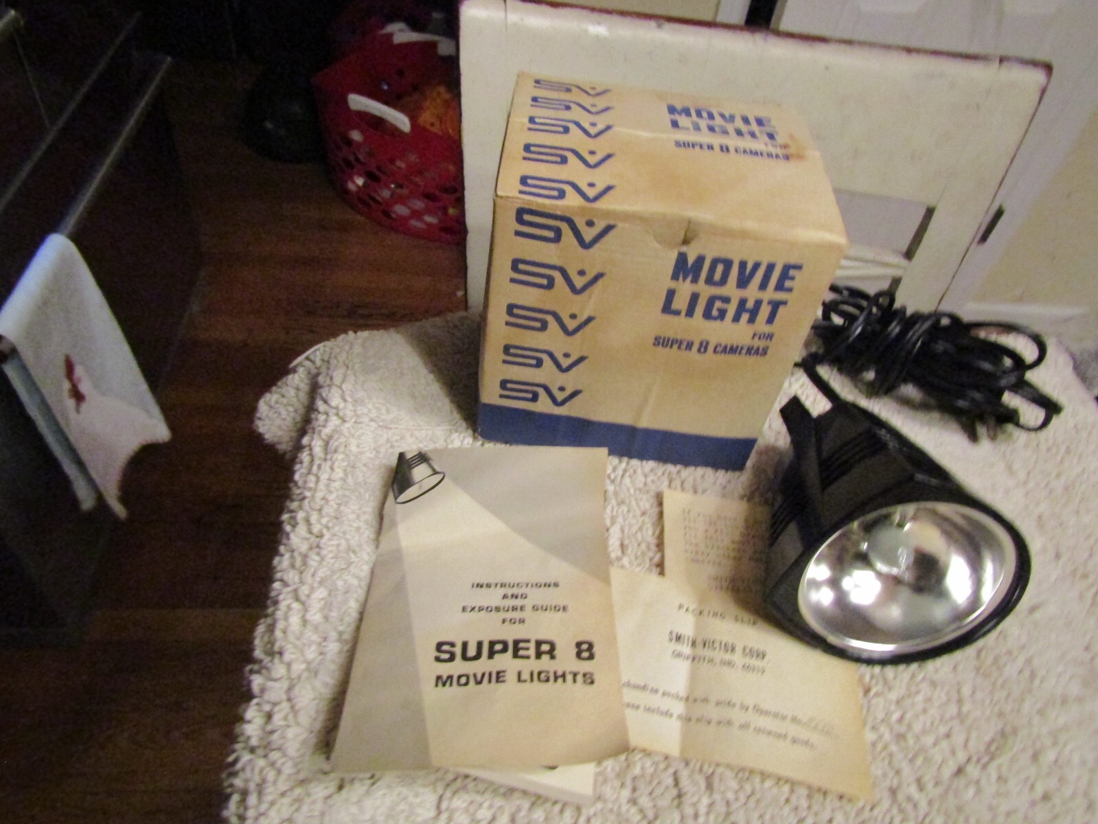 Vintage SV Smith-Victor Movie Light Model S650 for Super 8 Movie Cameras w/ Box