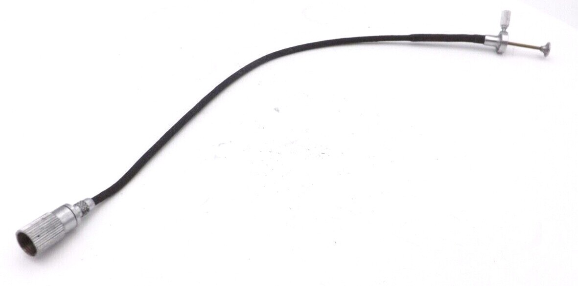 Leitz NY Leica Cable Release, FINOT, 25 cm long w/shutter release marked “Leitz”