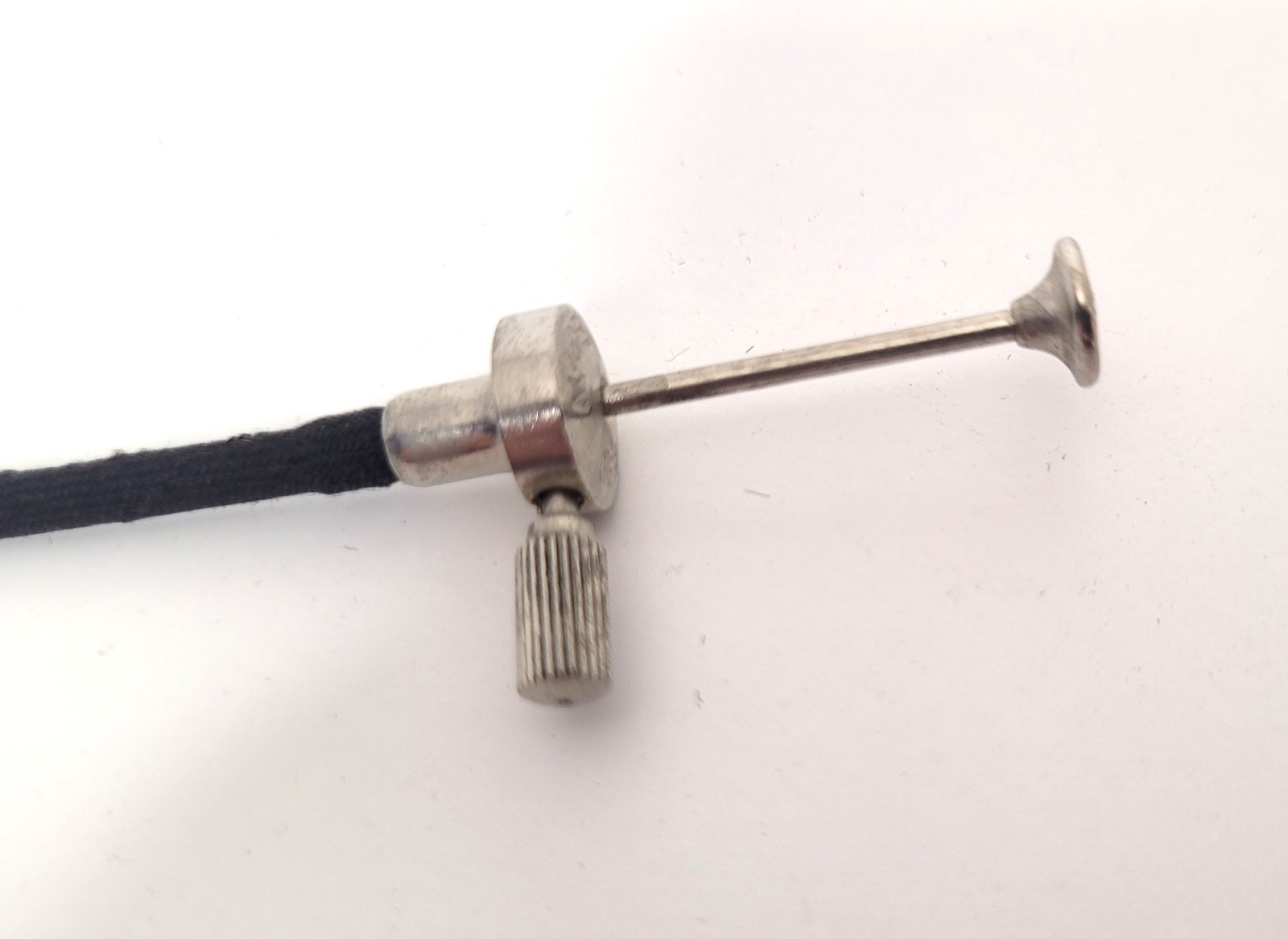 Vintage AGC 9″ Cable Release – Shutter Trigger for Classic Cameras – Germany