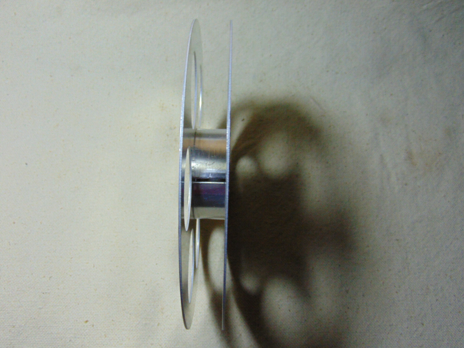 1pc Empty 16mm Aluminum Metal Film Reel 7″ 400ft Movie Take Up 400′ 120m