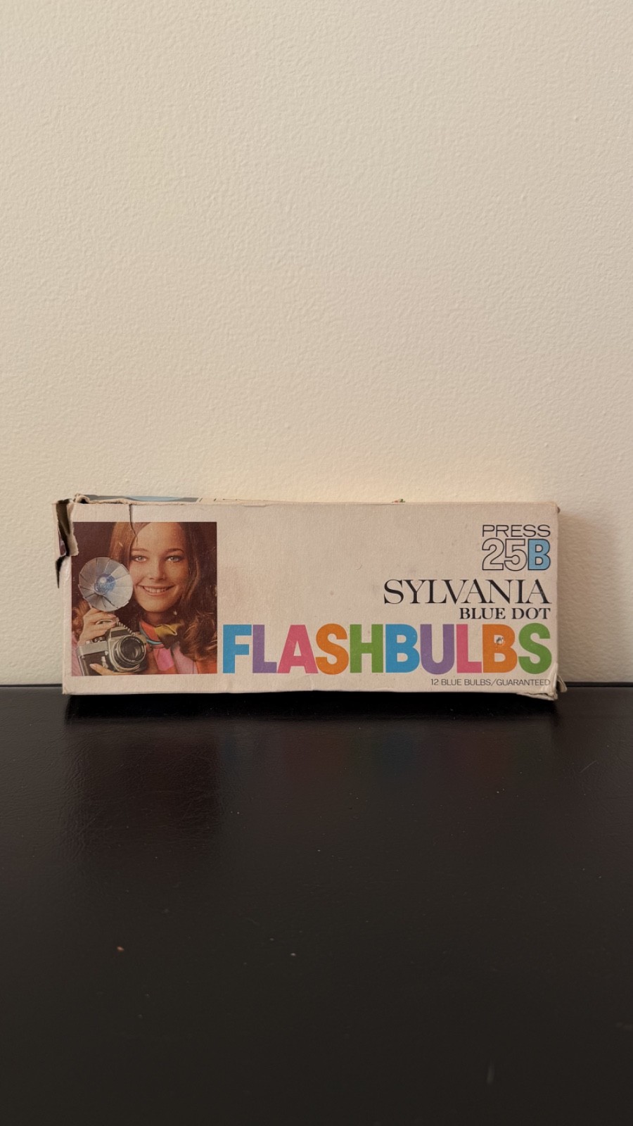 Vintage Sylvania Blue Dot Flashbulbs Lot – M3B, M2B, 25B