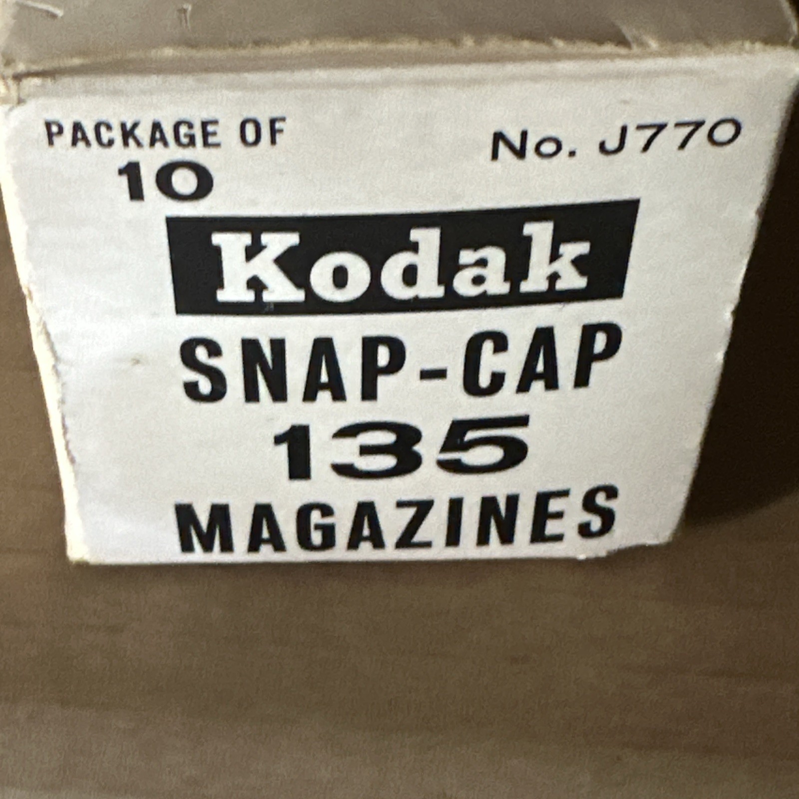 Kodak Snap-Cap 35mm 135 Film Magazine Lot of 10 Canisters No. J770