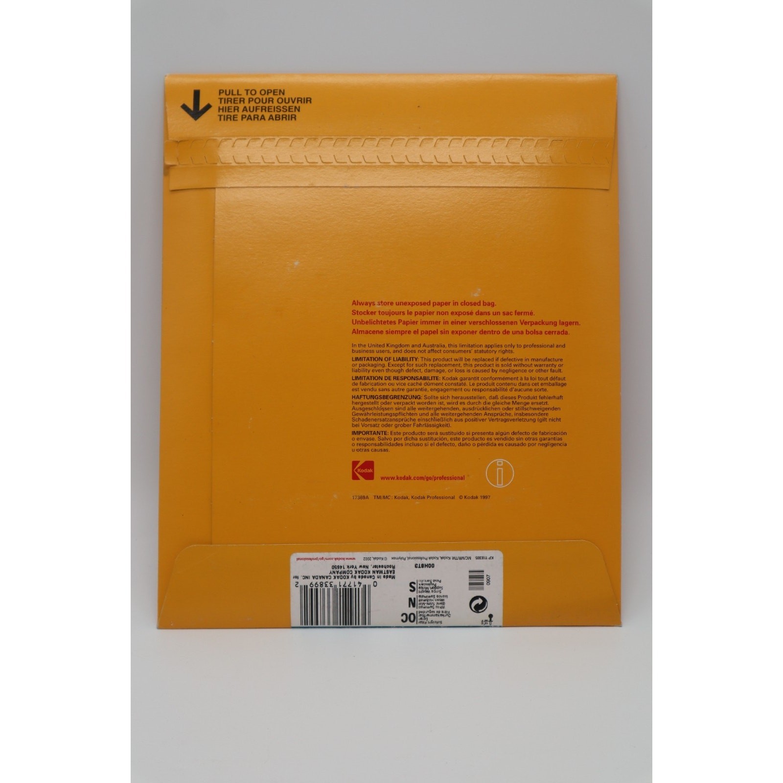 RARE Kodak Professional POLYMAX II RC BW PAPER 12 x 16 in 30×40 cm Cat 647 1981