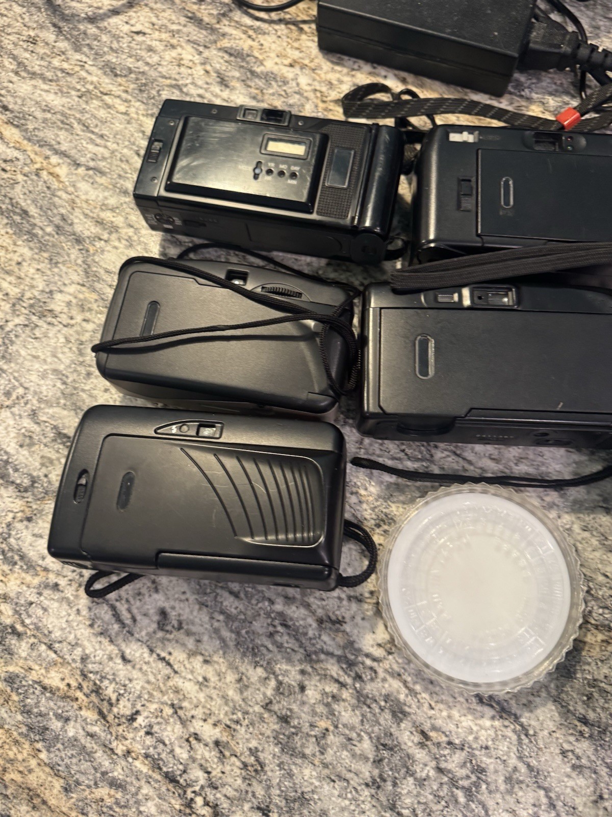 Untested Camera Lot Petri 35E Vivitar Samsung Canon Flash Cases 7 Cameras
