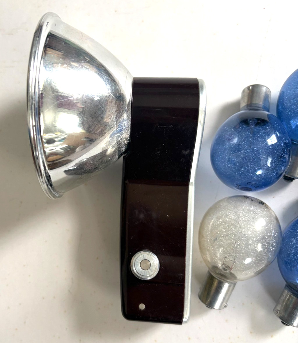 Vintage Kodalite Midget Flasholder & 7 Sylvania P25 Bulbs – Brownie Camera