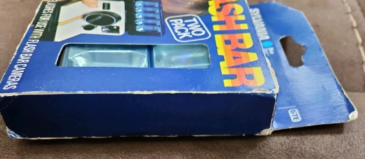 Vintage Sylvania Two Pack Blue Dot Flash Bar 20 Flashes for Camera For Polaroids