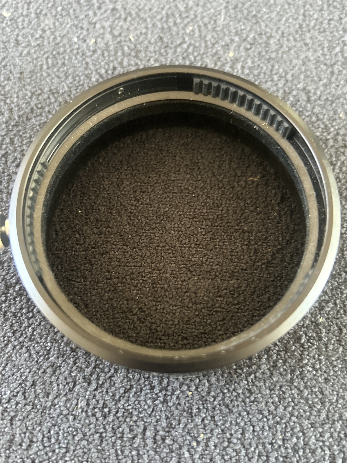 Nikon vintage 35-105mm f/3.5-4.5 AIS Nikkor zoom lens