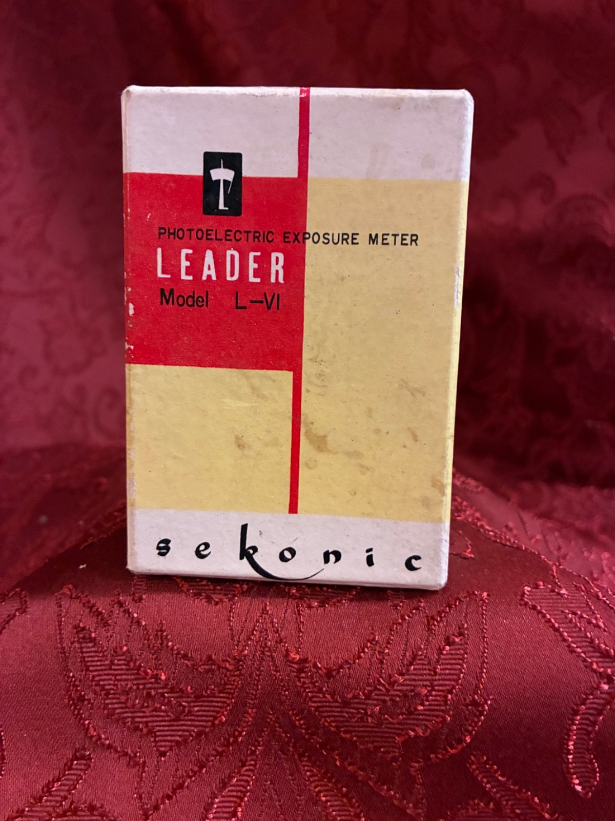 Sekonic Leader Photoelectric exposure meter Model L-V1
