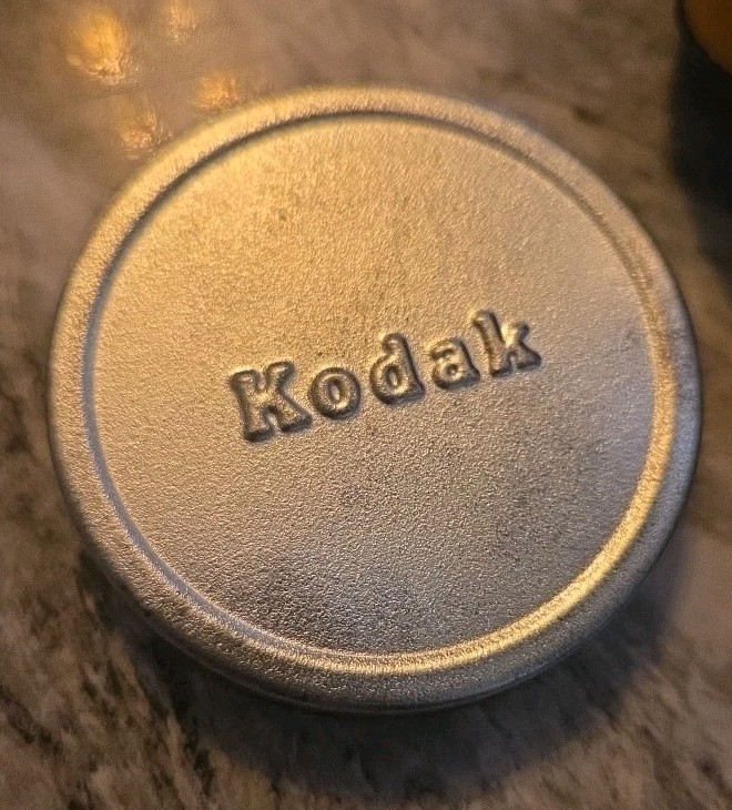 VINTAGE! 1950s Kodak metal canister tin with new reel roll of 8mm film (R-140)