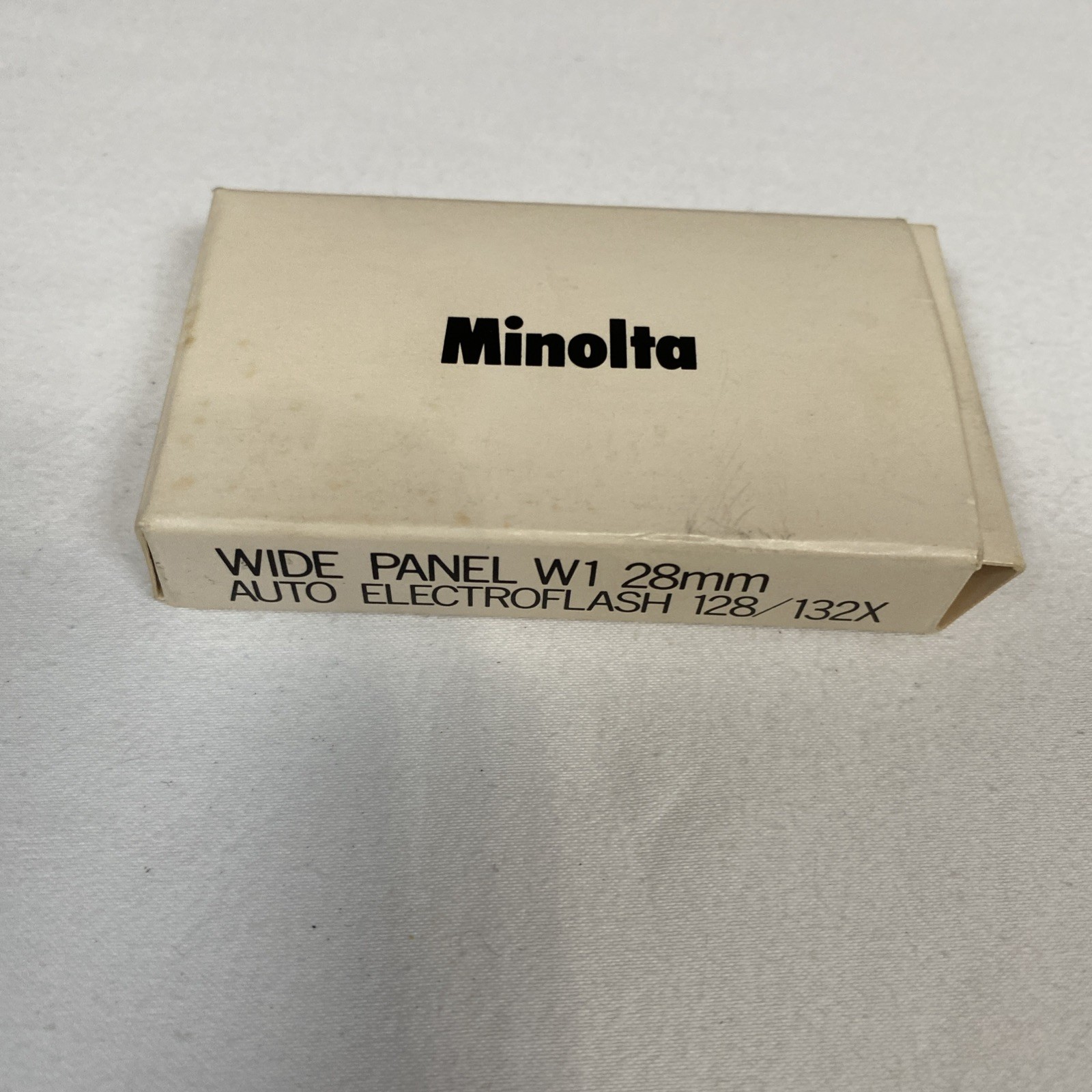 New Minolta Wide Panel W1 28mm Auto Electroflash 123/132X Replacement Clear Cove