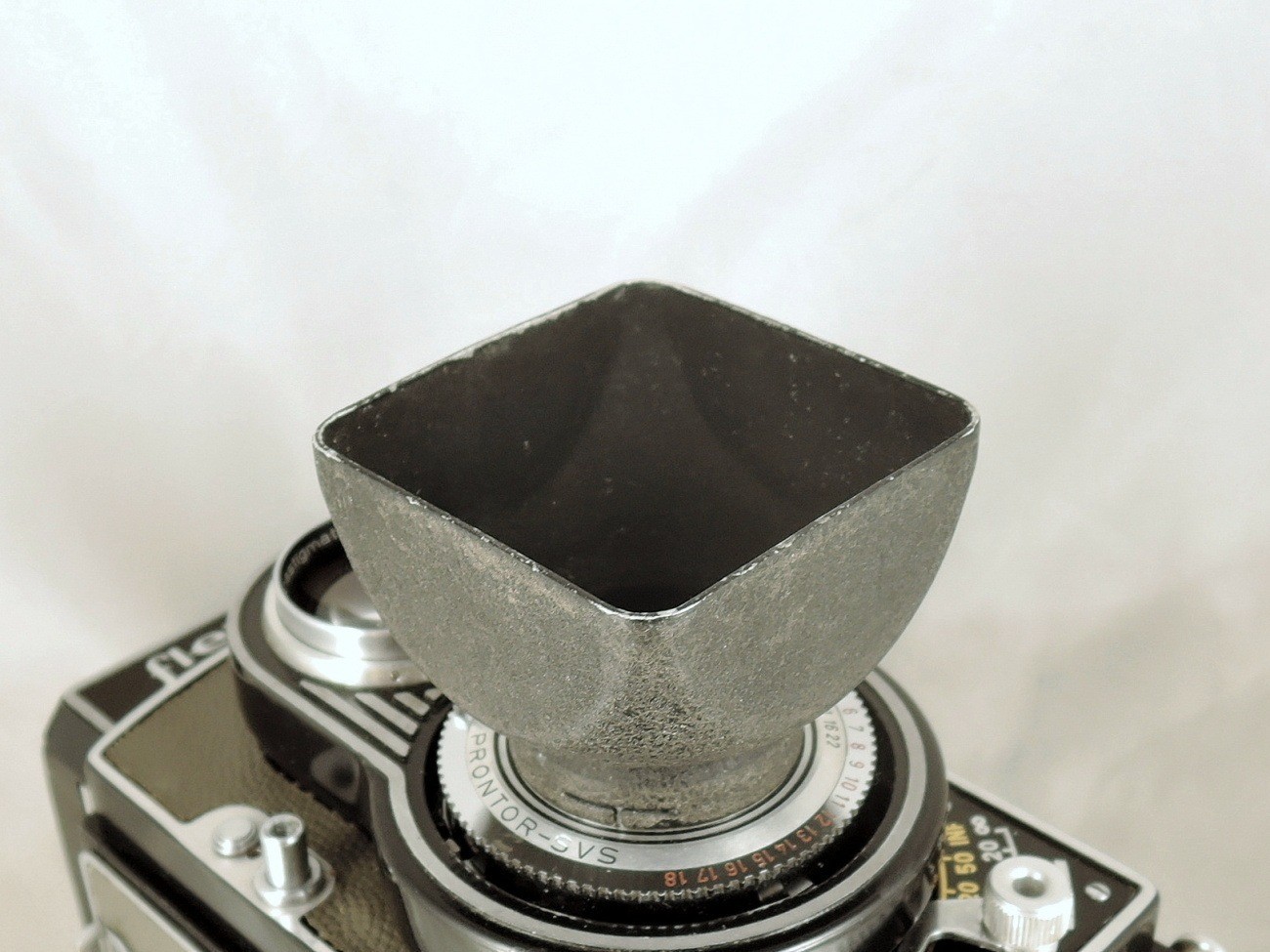 Flexaret Meopta Shade Hood Ø 30 Lens Hood for Flexaret II – V Used