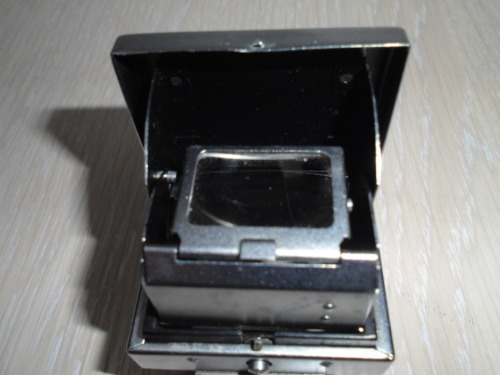 Ihagee Exakta waist level finder in case #0284