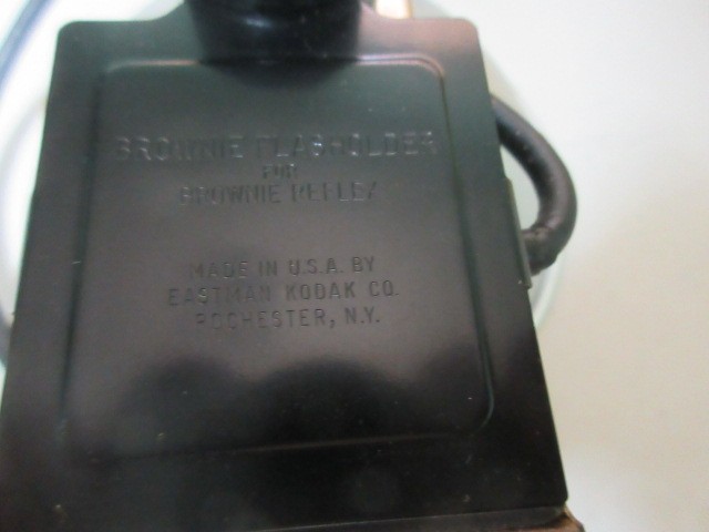 VINTAGE KODAK BROWNIE REFLEX SYNCHRO MODEL CAMERA FLASH WITH BOX