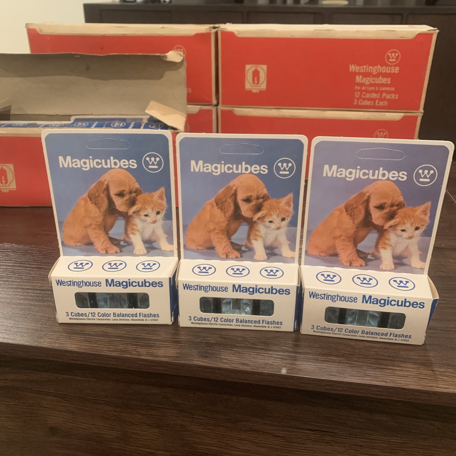 Vintage Westinghouse Magicubes Camera Flash Bulb Cubes Kodak X Series Made USA