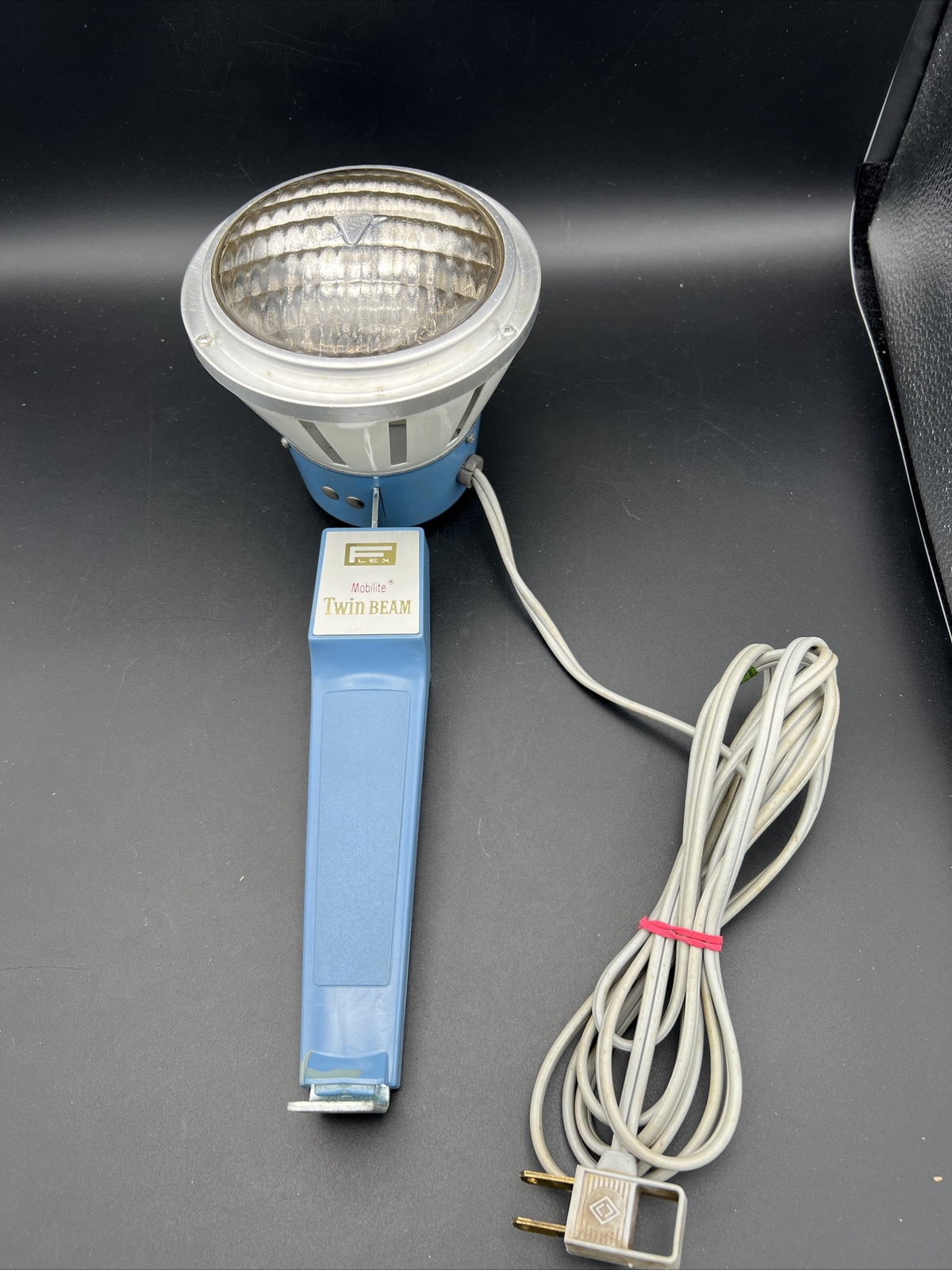 Sylvania Mobilite Twin Beam Spot Flood Light Zoom Lamp Photo Camera Works Used