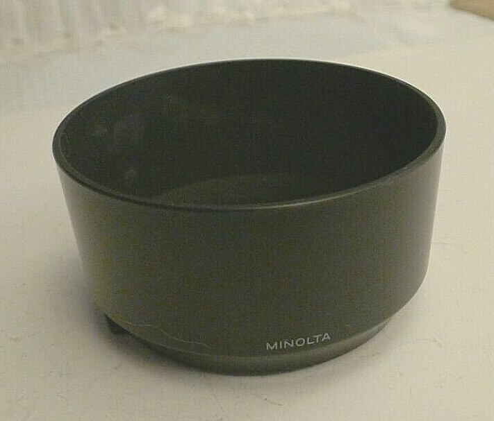 Minolta A 80-200 / 4.5 – 5.6 Lens Hood Shade – Plastic – Japan