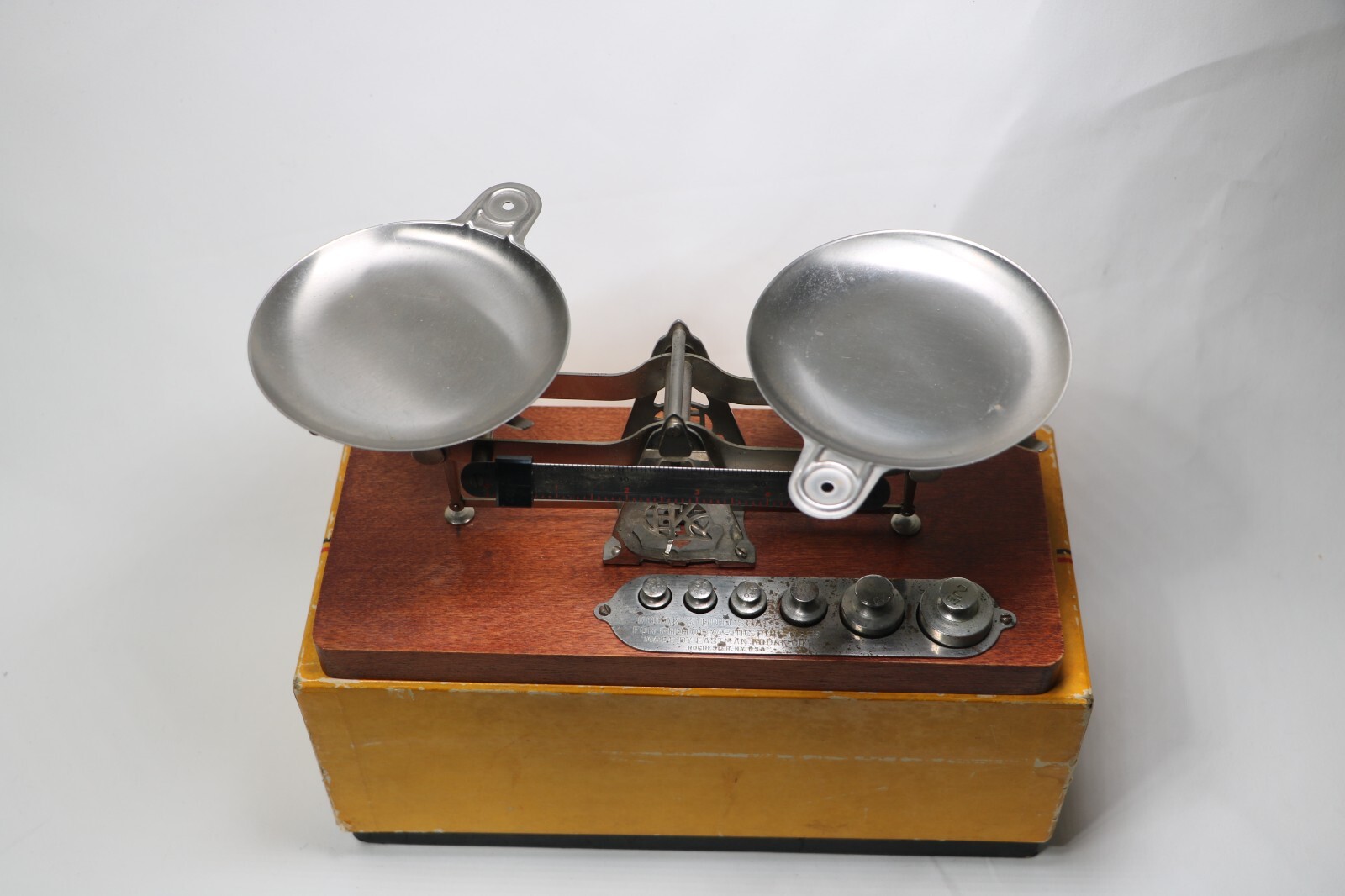 Vintage Kodak Studio Scale Art Deco Complete Weights, Box Chemical, Balance Beam