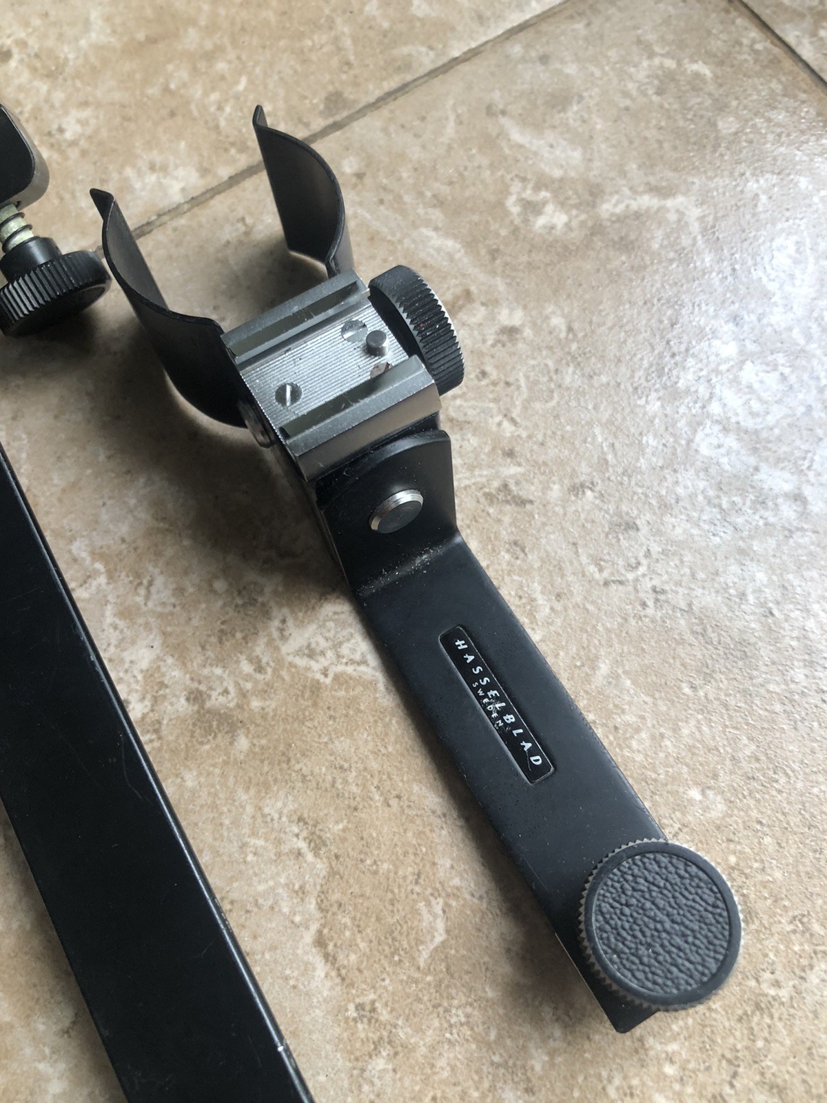 Hasselblad Extension Arm And Flash Adaptor For Hasselblad Cameras