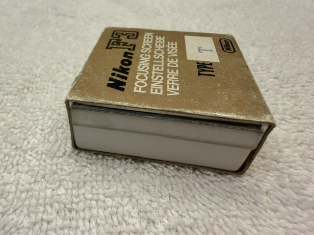 VINTAGE NIKON F3 TYPE T FOCUSING SCREEN ORIGINAL MADE IN JAPAN W/ BOX