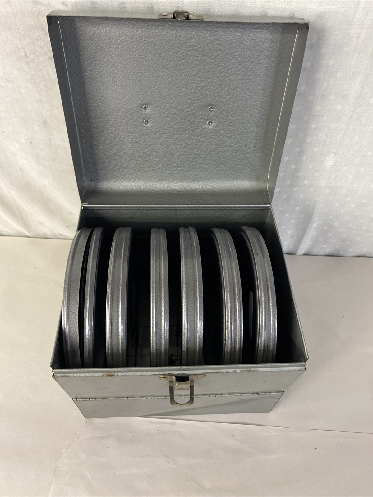 Vintage Logan De Luxe Movie Reel Chest Metal 6 Compco Empty Reel And Can