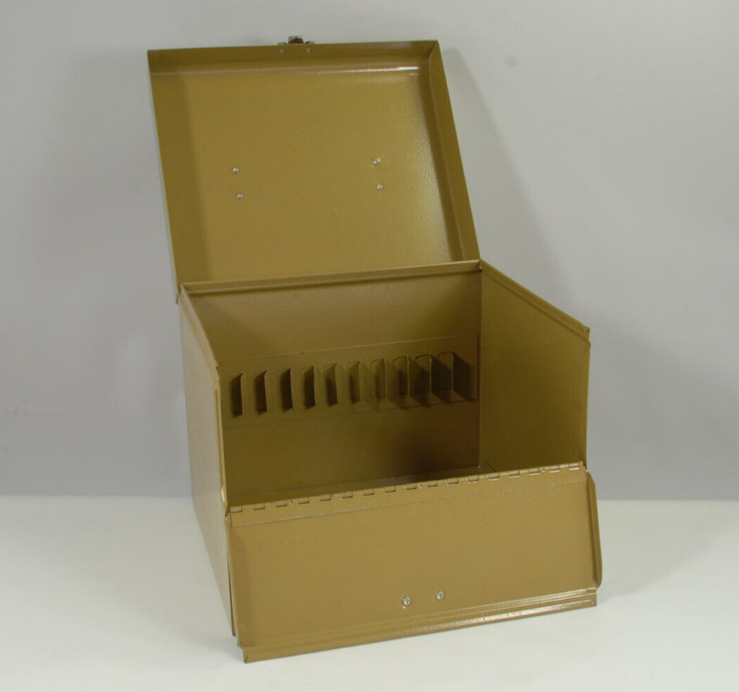 Vintage Logan 8 mm Metal Reel Chest Case Holds 12 – 400’ Reels & Cans
