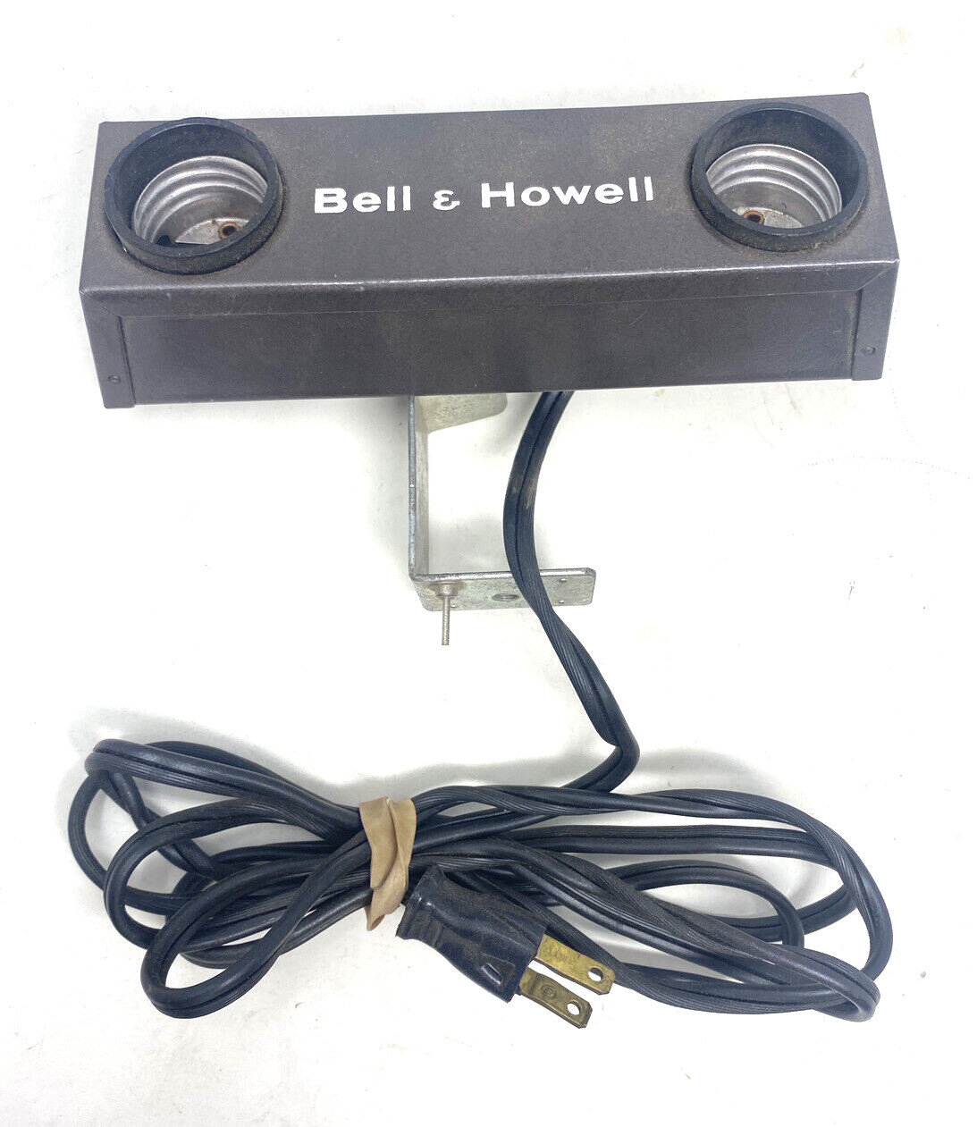 Vintage Movie Camera Bell & Howell 2 Light Bar Model 40726 120 Volts